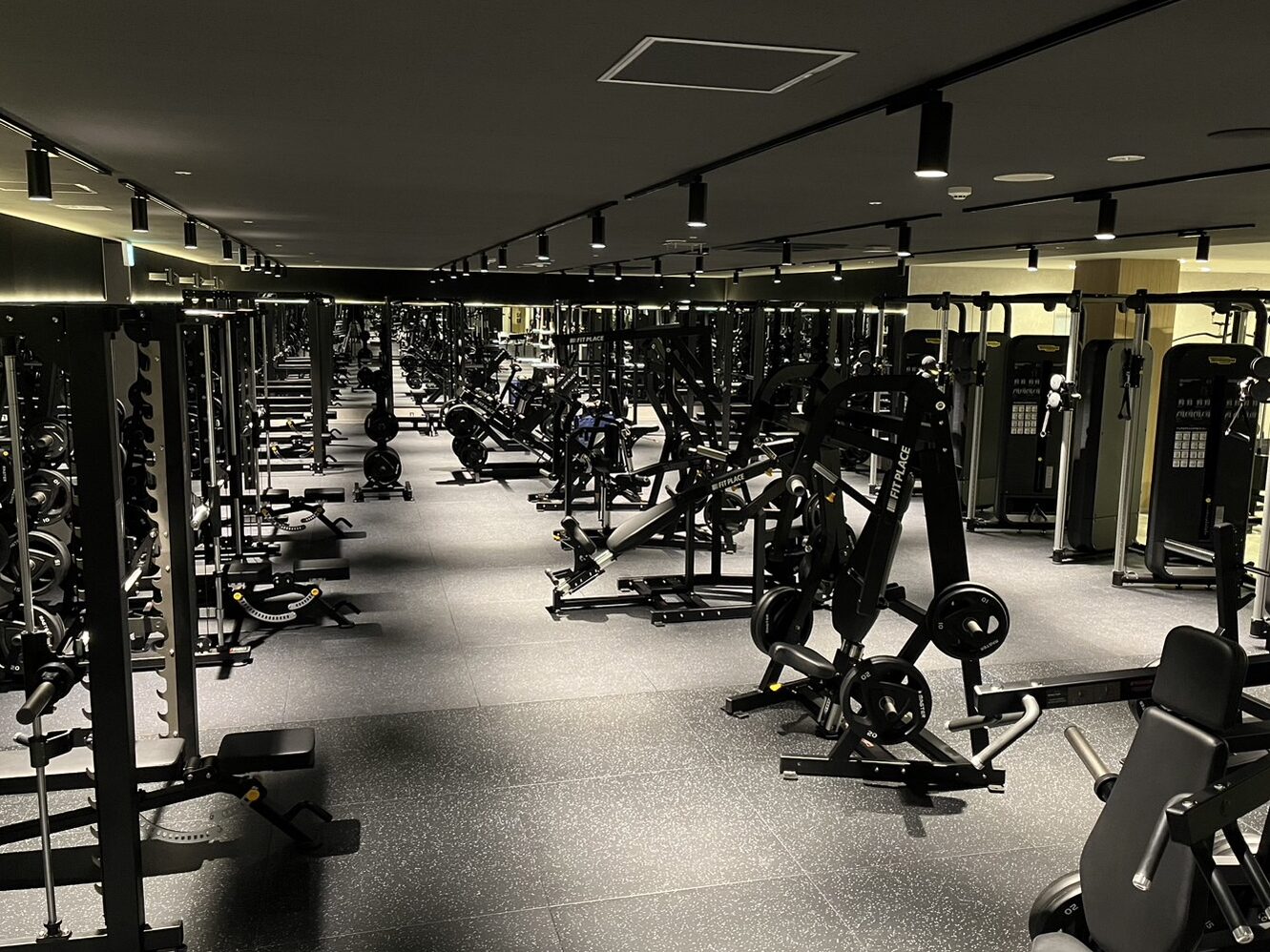 FIT PLACE24 名四丹後通り店 1 fit place24 e5908de59b9be4b8b9e5be8ce9809ae3828ae5ba97