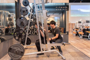 Fitness Gym Fly /小城市（パーソナルジム）