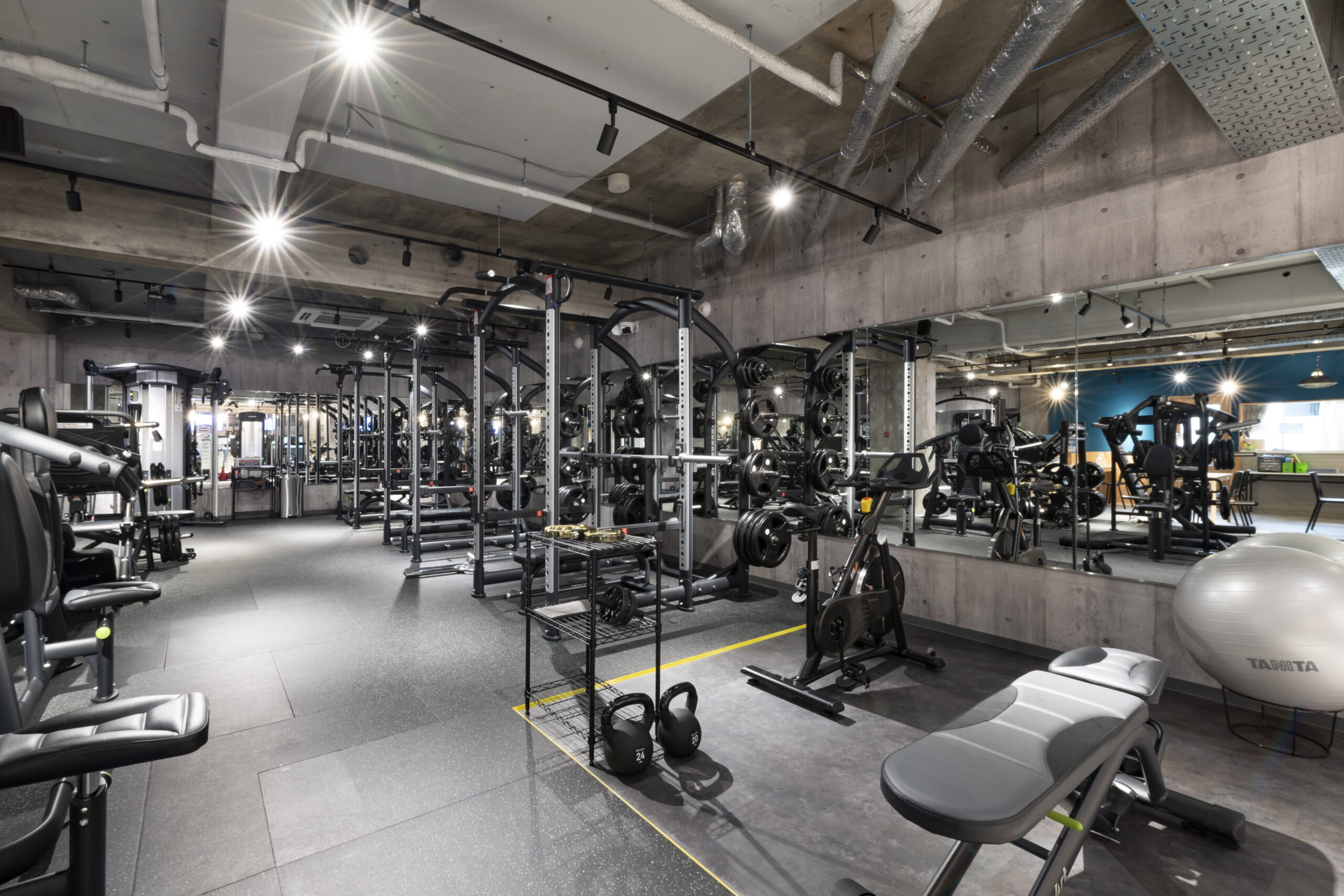 FitsAllGym24H 三ツ境駅前店|横浜 24時間ジム 1 fitsallgym24h e4b889e38384e5a283e9a785e5898de5ba97efbd9ce6a8aae6b59c 24e69982e99693e382b8e383a0 scaled