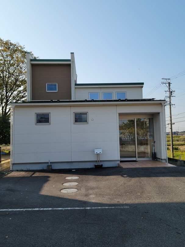 MAKE BODY 岡崎店 1 make body e5b2a1e5b48ee5ba97 rotated
